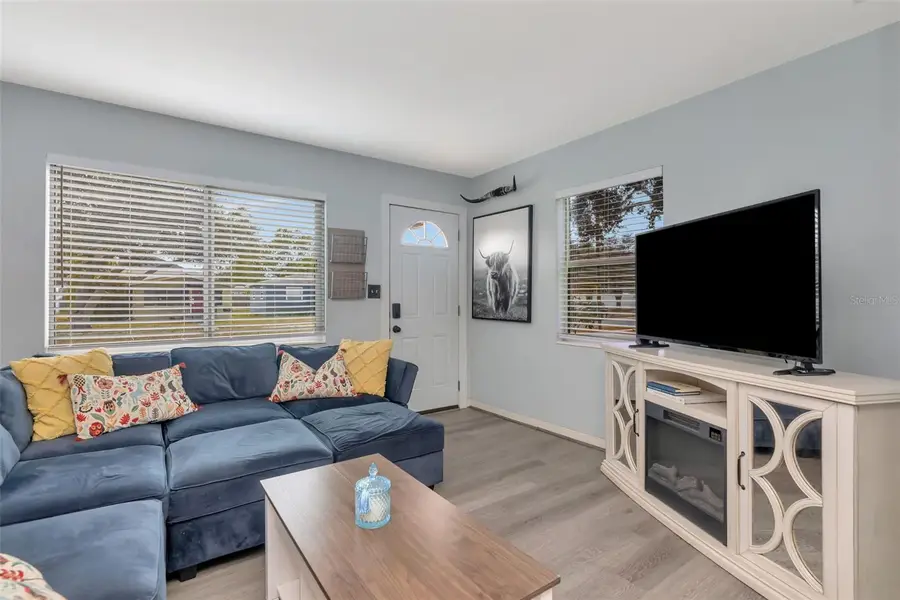 851 53rd Terrace N, Saint Petersburg, FL 33703 - #2