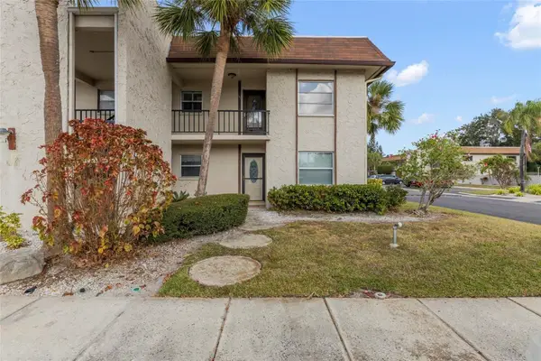2750 E Bay Drive #15E, LARGO, FL 33771