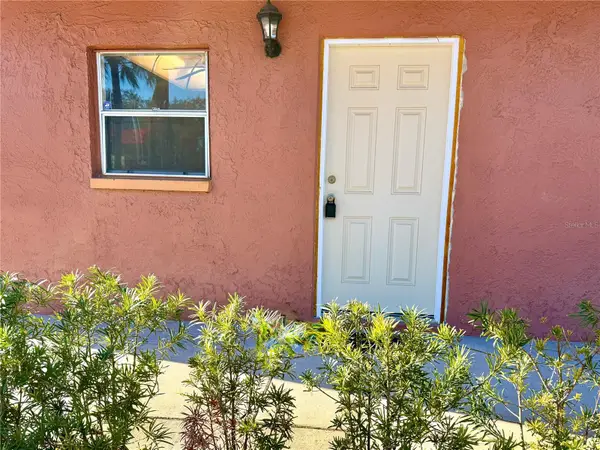 4805 Alt 19 #111, PALM HARBOR, FL 34683