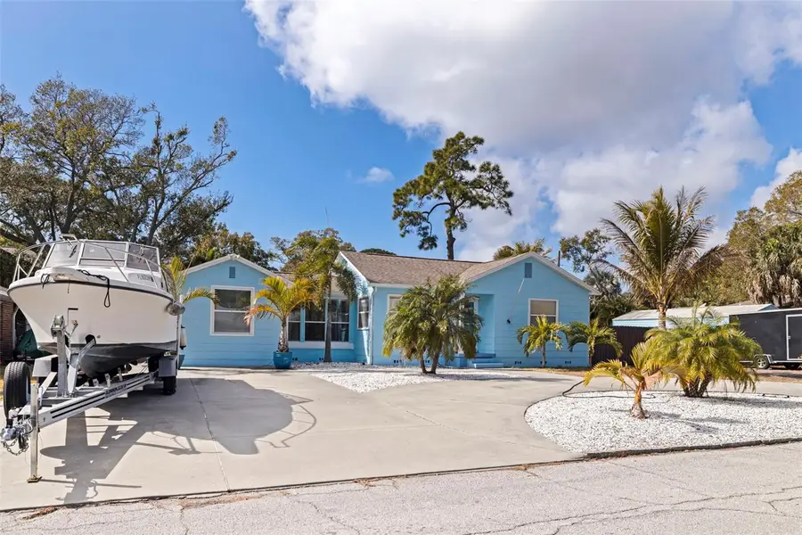 2637 46th Street S, Gulfport, FL 33711 - #2