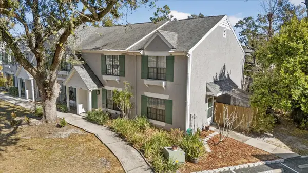 3326 Laurel View Drive, BRANDON, FL 33511