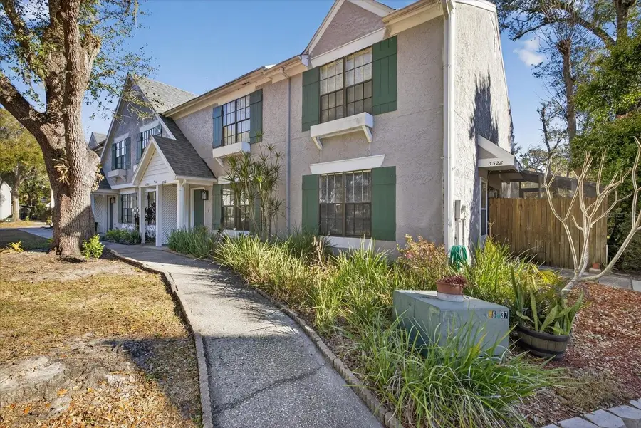 3326 Laurel View Drive, Brandon, FL 33511 - #3