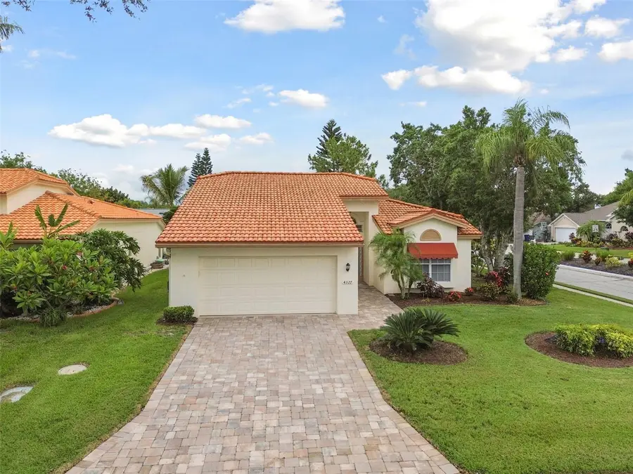 4327 Murfield Drive E, Bradenton, FL 34203 - #2