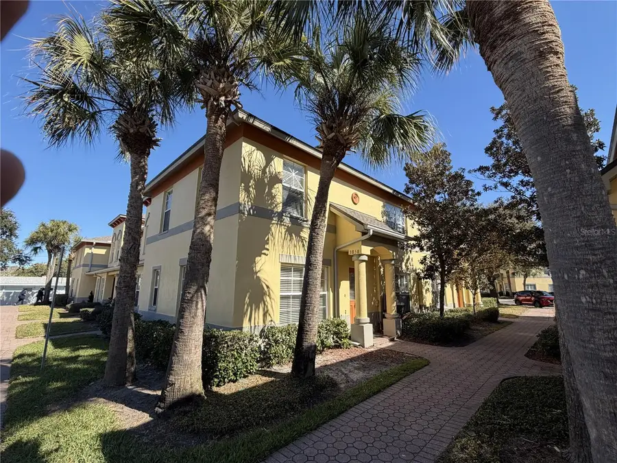 3858 Island Way, Saint Petersburg, FL 33705 - Image #2