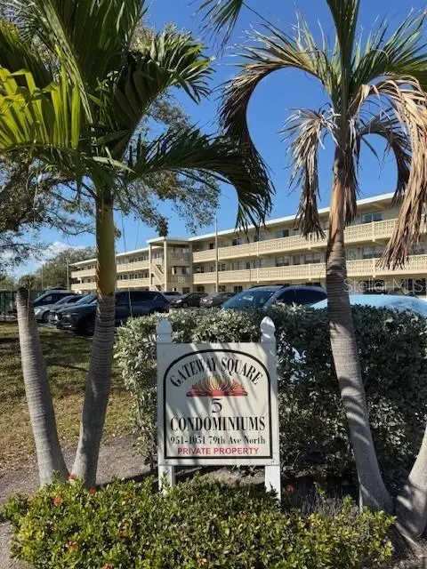 1051 79th Avenue N #202, Saint Petersburg, FL 33702 - #1