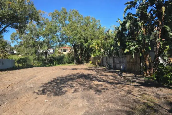 3209 W Bay Vista Avenue, TAMPA, FL 33611