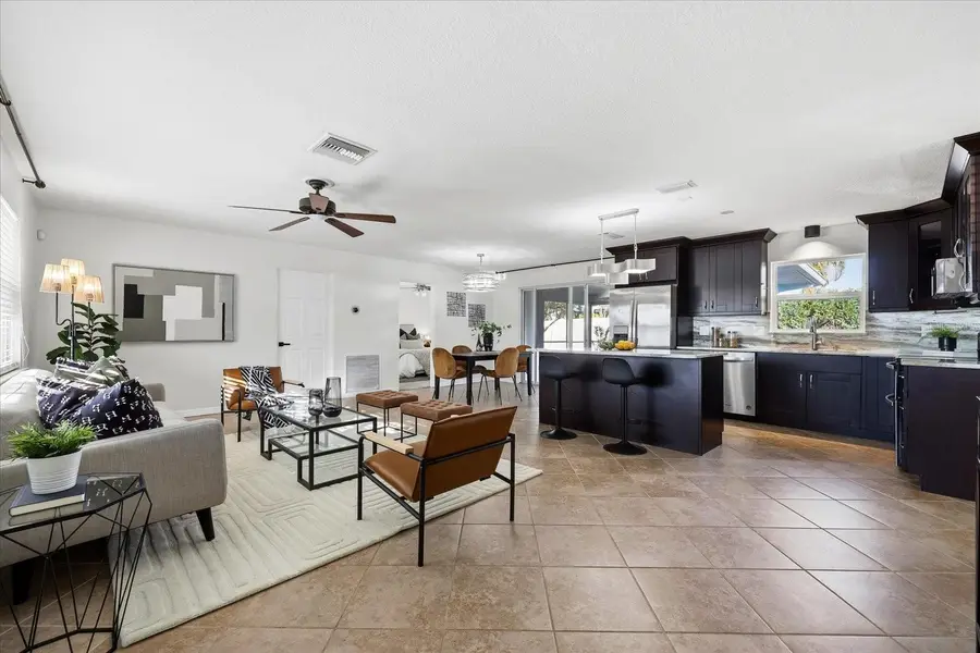 2461 61st Lane N, Saint Petersburg, FL 33710 - Image #3