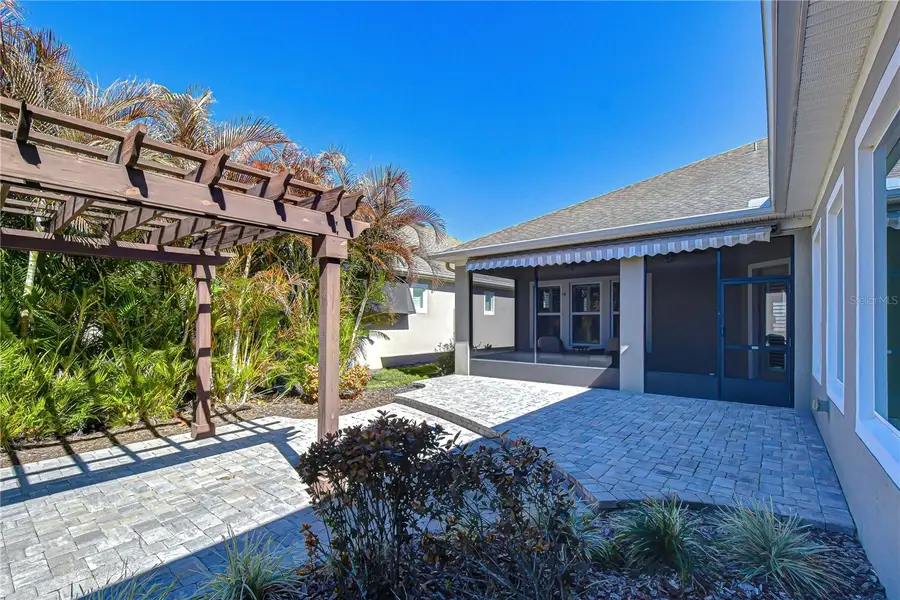 6005 Sparrowhead Way, Lithia, FL 33547 - #3