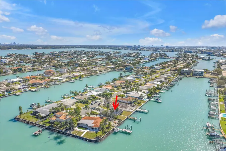 12520 4th Street E, Treasure Island, FL 33706 - Image #2