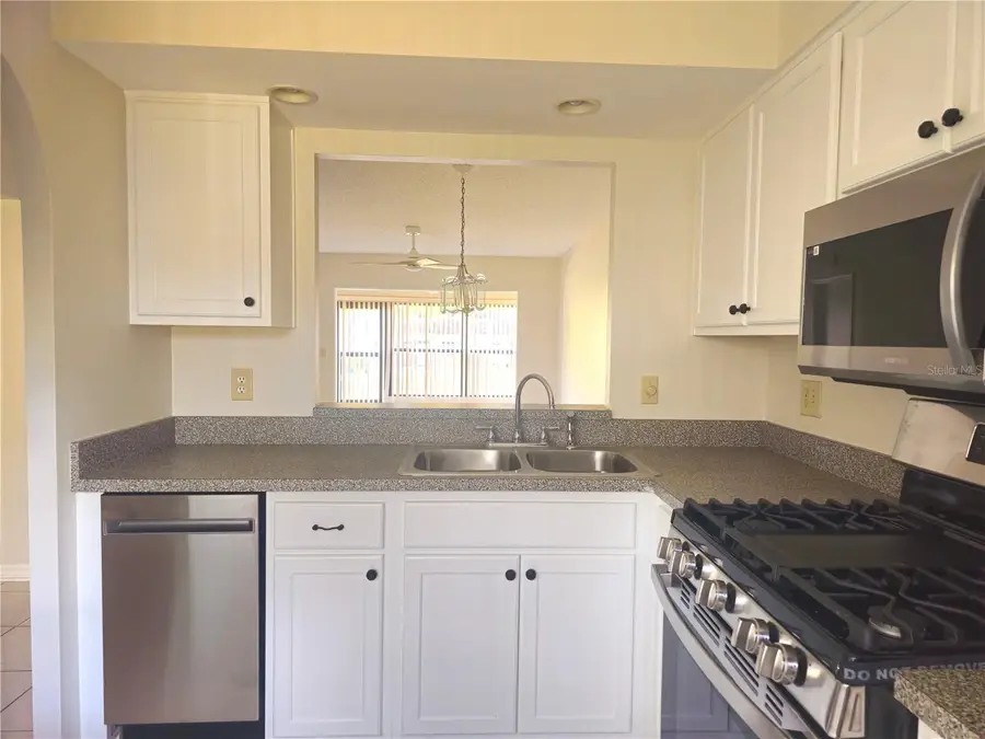 1285 Mission Hills Boulevard #36B, Clearwater, FL 33759 - Image #3