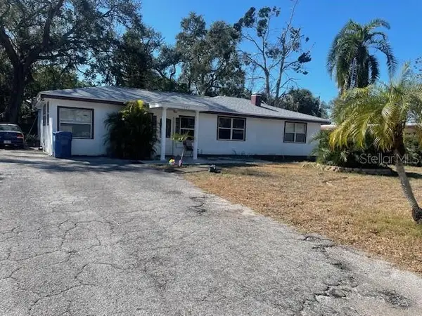 7242 Lynnwood Avenue N, ST PETERSBURG, FL 33710