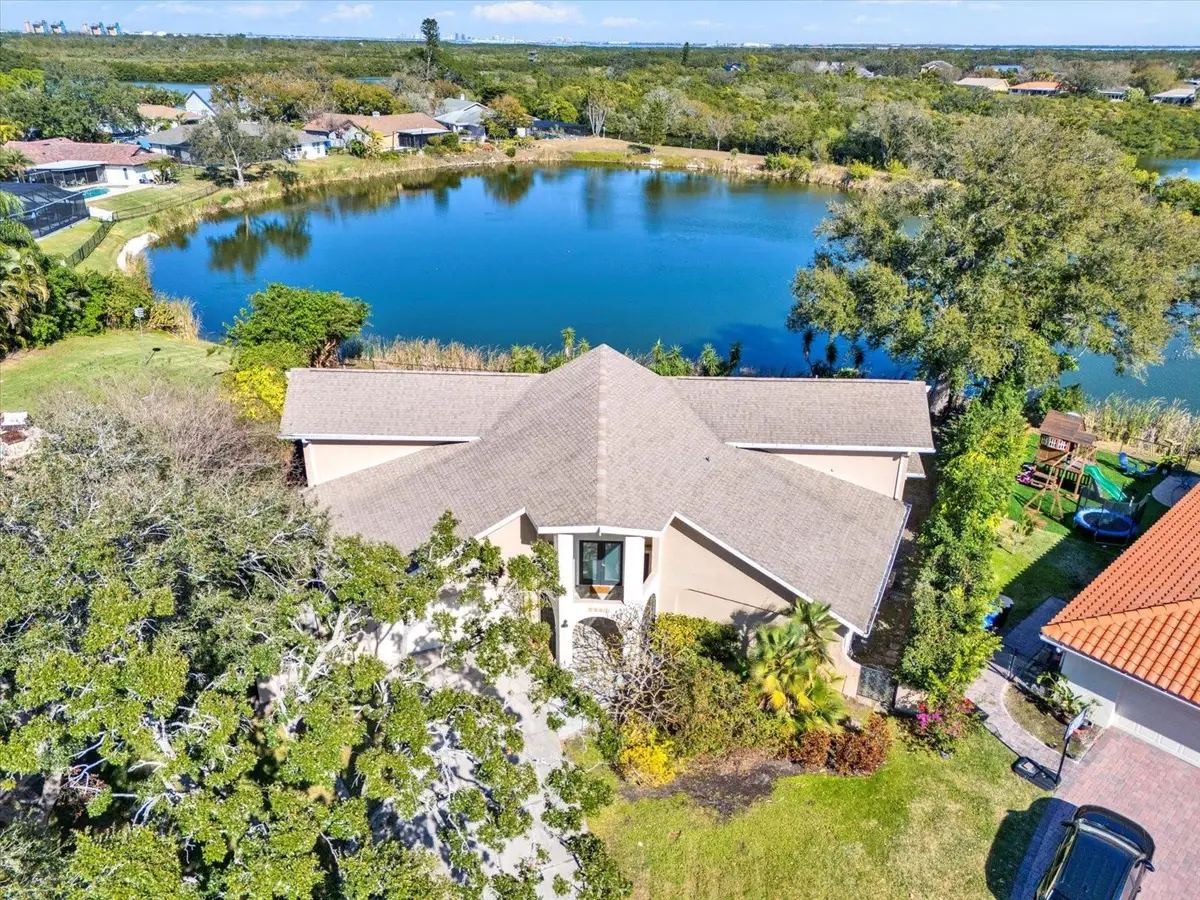 1461 74th Circle Ne, Saint Petersburg, FL 33702 - #1