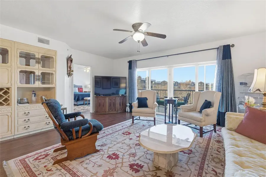 960 Starkey Road #2403, Largo, FL 33771 - Image #2