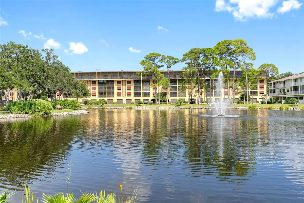 5775 Park Street N #411, Saint Petersburg, FL 33709 - #1
