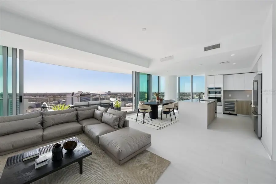 400 Central Avenue #1601, Saint Petersburg, FL 33701 - #2