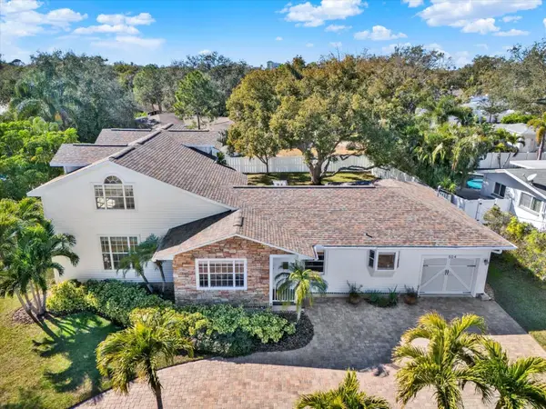 504 Fairview Road, BELLEAIR, FL 33756