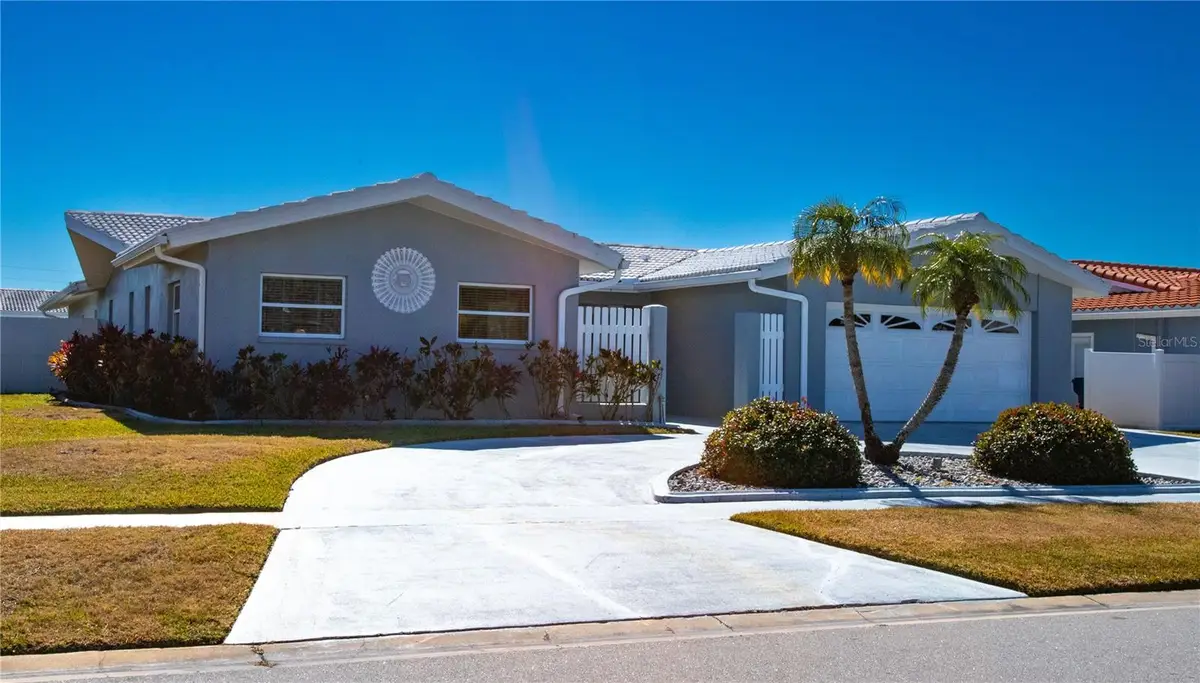 14898 Crown Drive, Largo, FL 33774 - #1