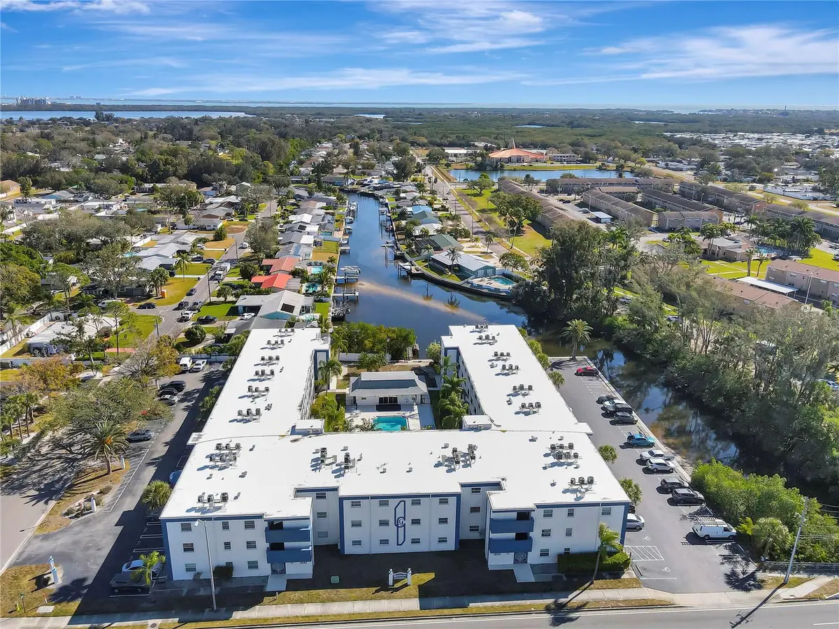 350 79th Avenue N #238, Saint Petersburg, FL 33702 - #1