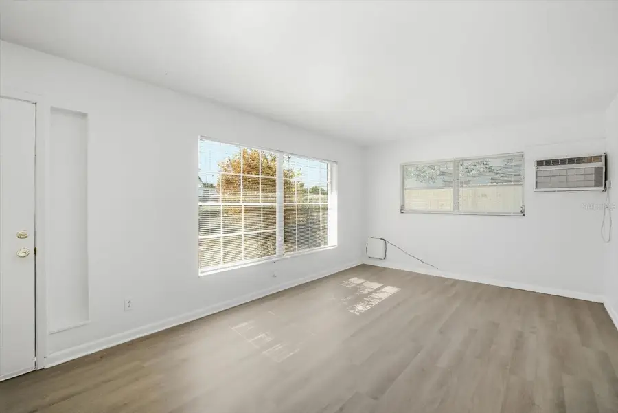 2312 E 112th Avenue, Tampa, FL 33612 - Image #3