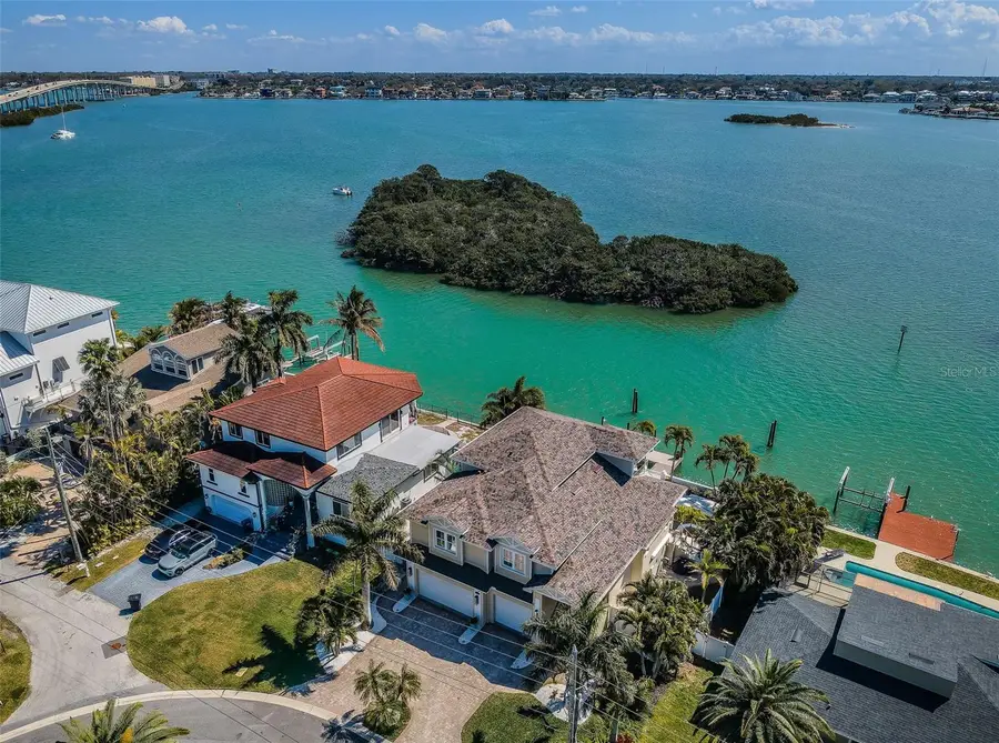 709 Harbor Drive, Belleair Beach, FL 33786 - #2