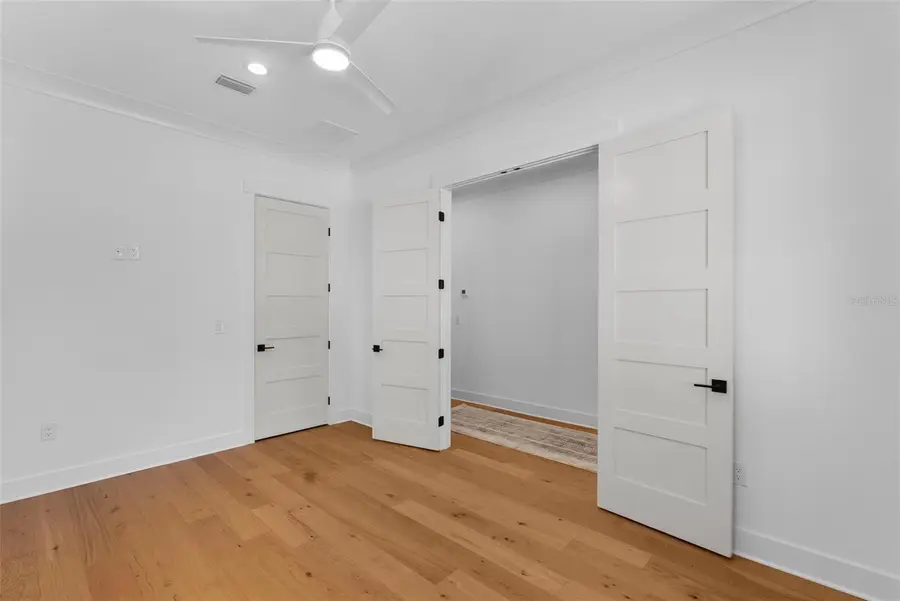 3904 Greenwood Drive, Tampa, FL 33611 - Image #3