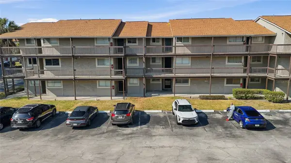 6308 Newtown Circle #8A3, TAMPA, FL 33615