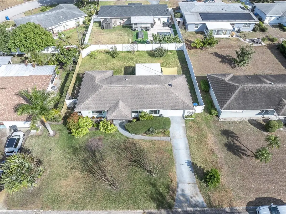 1903 42nd Way N, Saint Petersburg, FL 33713 - #1