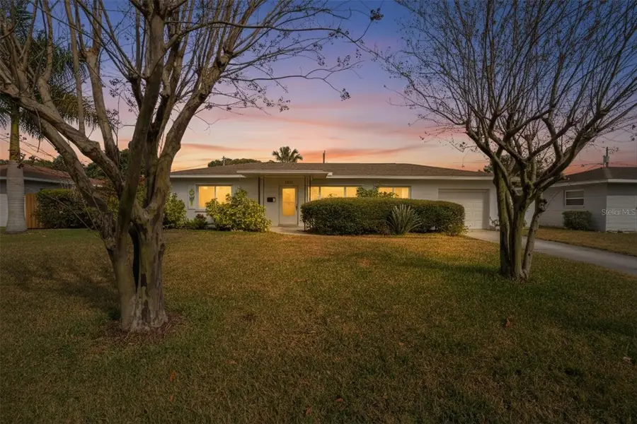 1903 42nd Way N, Saint Petersburg, FL 33713 - #2