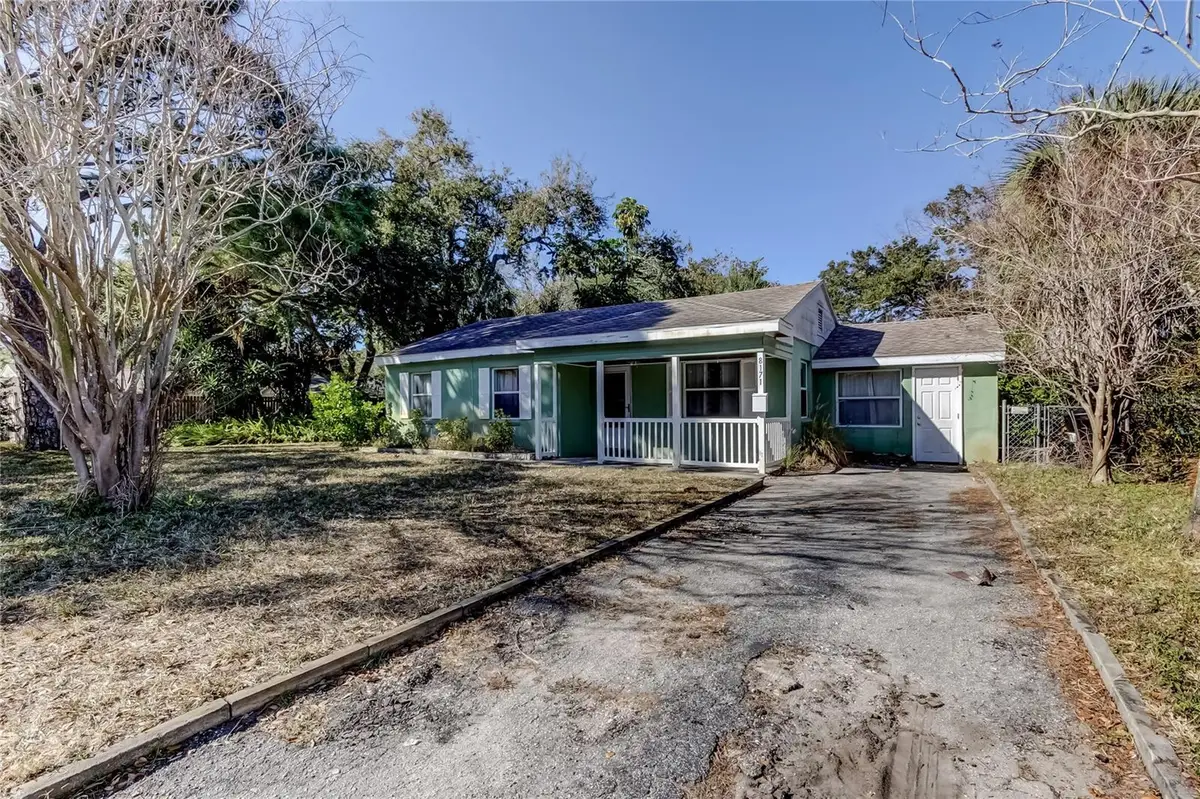 8171 37th Avenue N, Saint Petersburg, FL 33710 - #1