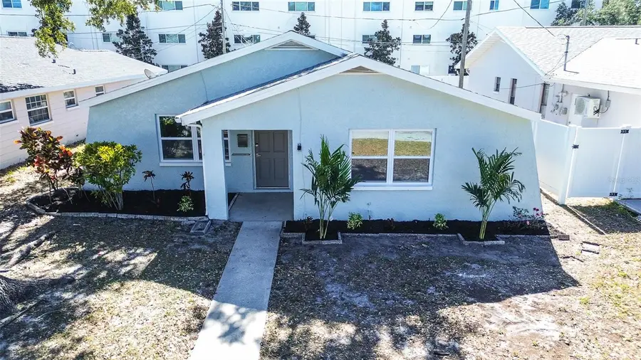 130 42nd Avenue N, Saint Petersburg, FL 33703 - Image #3