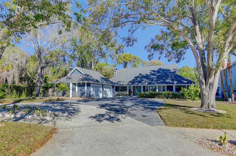 4202 Deepwater Lane, Tampa, FL 33615 - #2