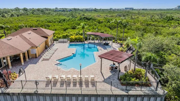 4307 Bayside Village Drive #201, TAMPA, FL 33615