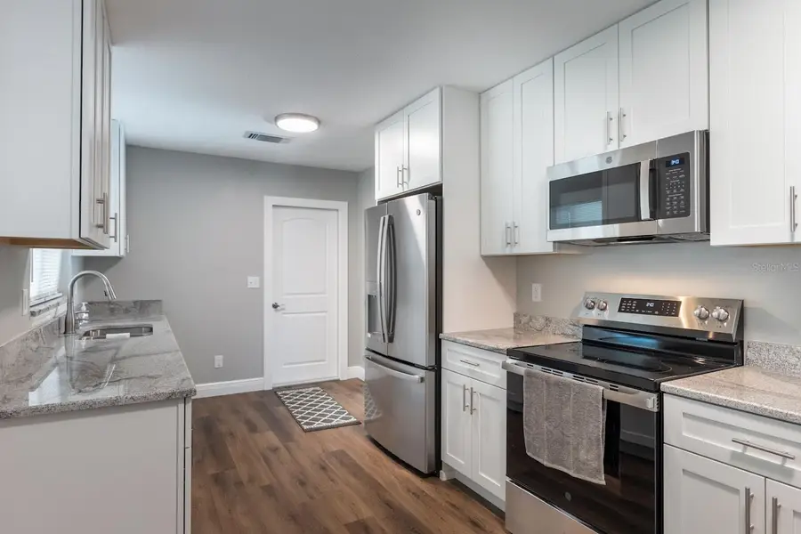 712 Camellia Court, Seffner, FL 33584 - #3