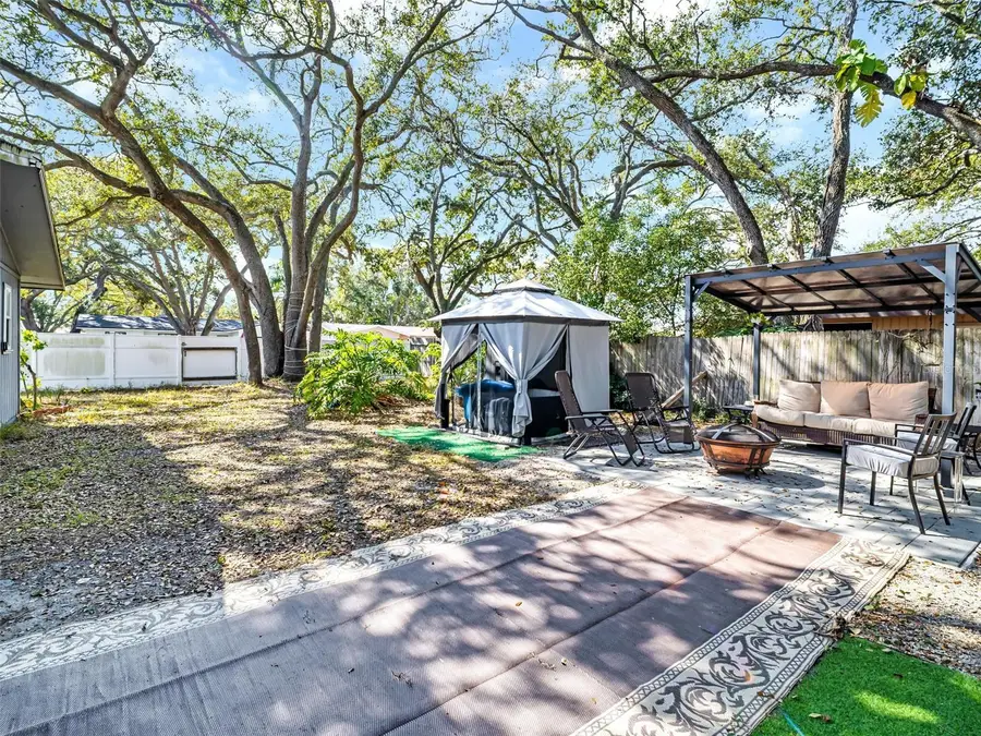 2056 Red Cedar Lane E, Clearwater, FL 33763 - #3