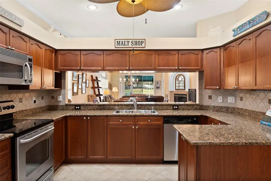 1040 Dartford Drive, Tarpon Springs, FL 34688 - #2