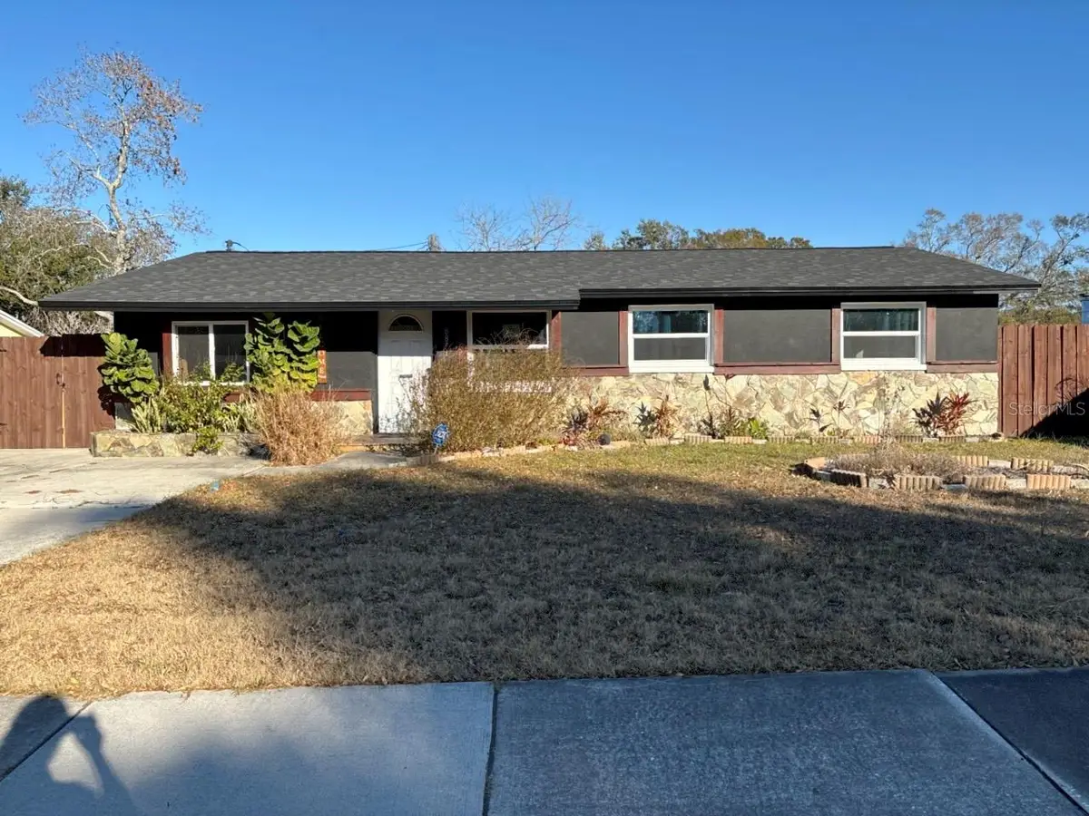 8871 94th Street, Seminole, FL 33777 - #1