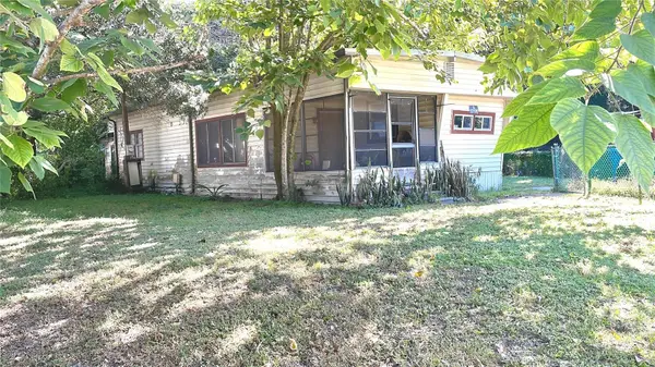 5405 Mobile Drive, SEFFNER, FL 33584