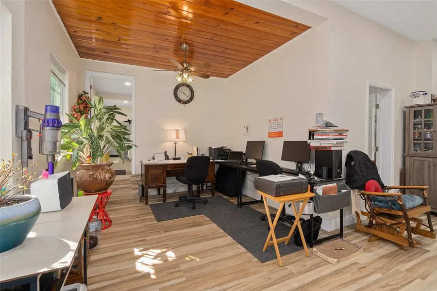 1504 S Lee Avenue, Orlando, FL 32805 - #2