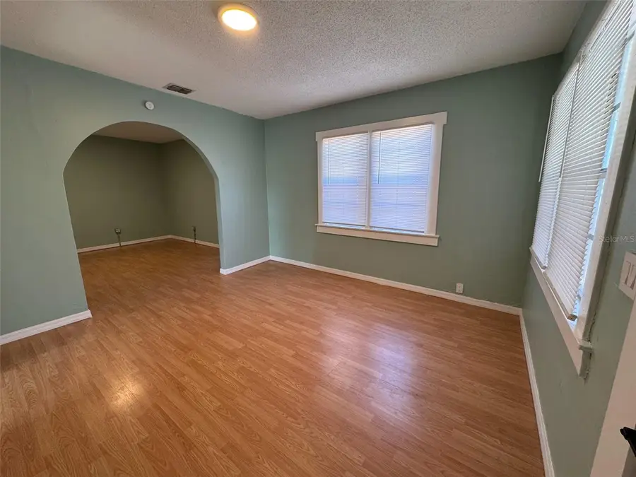 8516 N 12th Street, Tampa, FL 33604 - #2