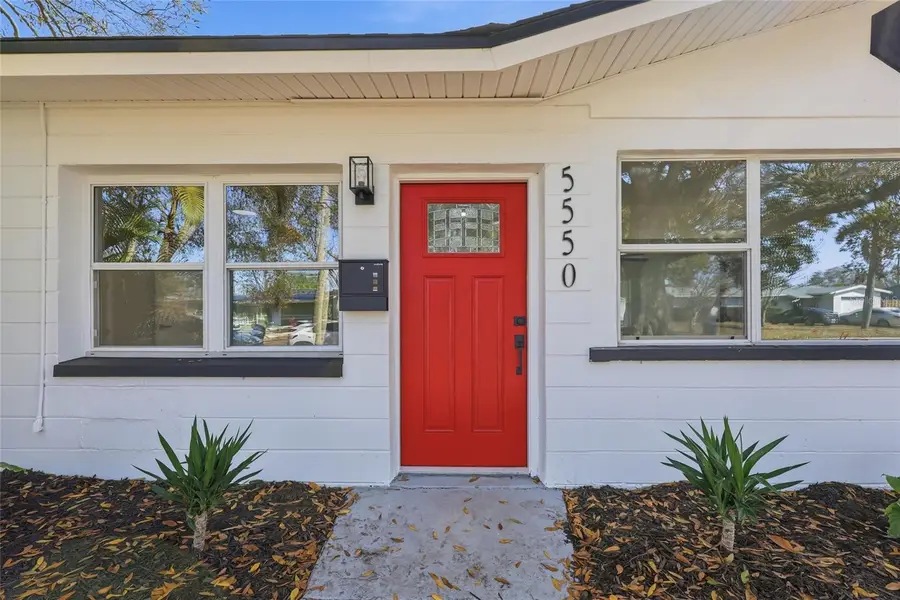 5550 5th Way S, Saint Petersburg, FL 33705 - #2