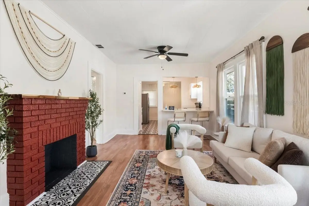 1131 10th Avenue S, Saint Petersburg, FL 33705 - #1