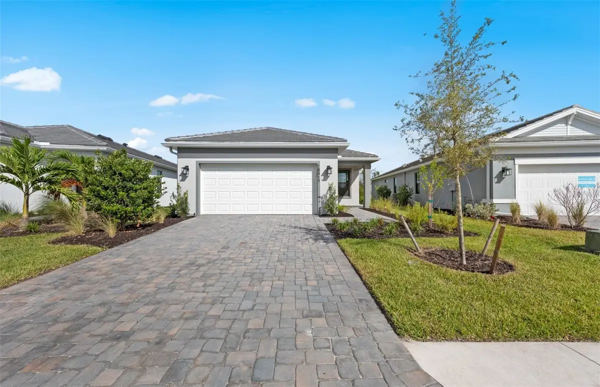 18917 Indian Rock Place, Lakewood Ranch, FL 34211 - #1