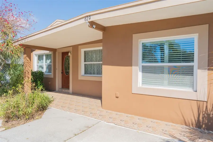 619 Garland Street N, Saint Petersburg, FL 33703 - #3