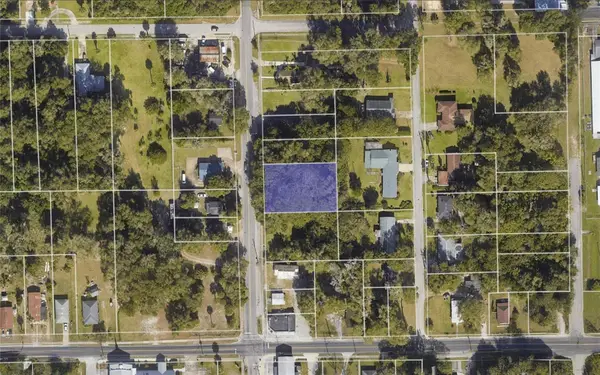823 S Adelle Avenue, DELAND, FL 32720