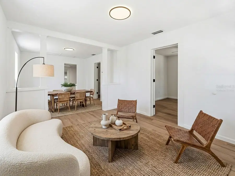 110 W 1st Street, Frostproof, FL 33843 - #2