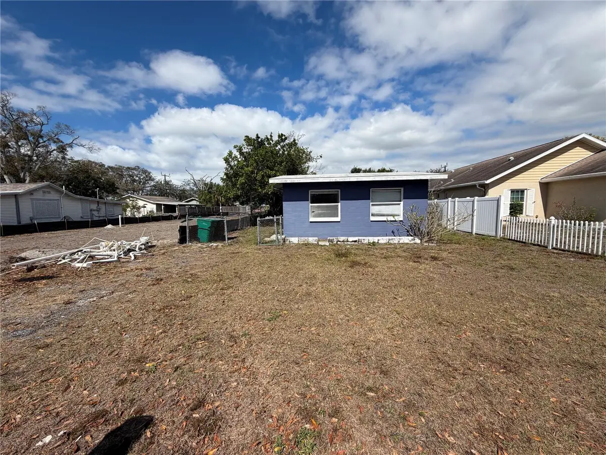 3929 56th Avenue N, Saint Petersburg, FL 33714 - #1