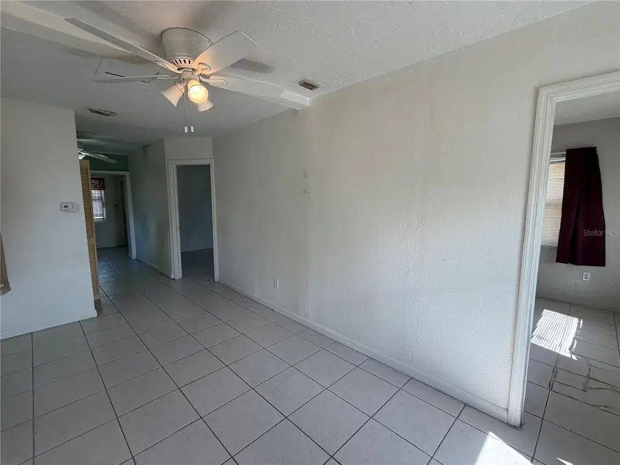 3929 56th Avenue N, Saint Petersburg, FL 33714 - #2