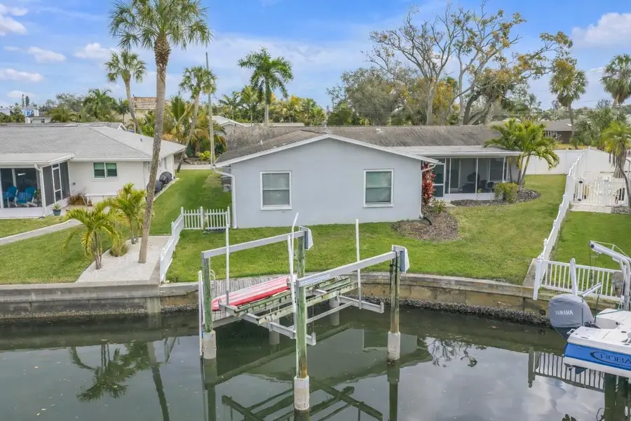 4000 14th Street Ne, Saint Petersburg, FL 33703 - #2