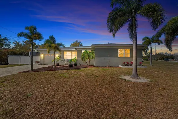 2990 37th Street N, ST PETERSBURG, FL 33713