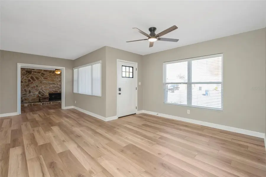 6700 33rd Avenue N, Saint Petersburg, FL 33710 - #2